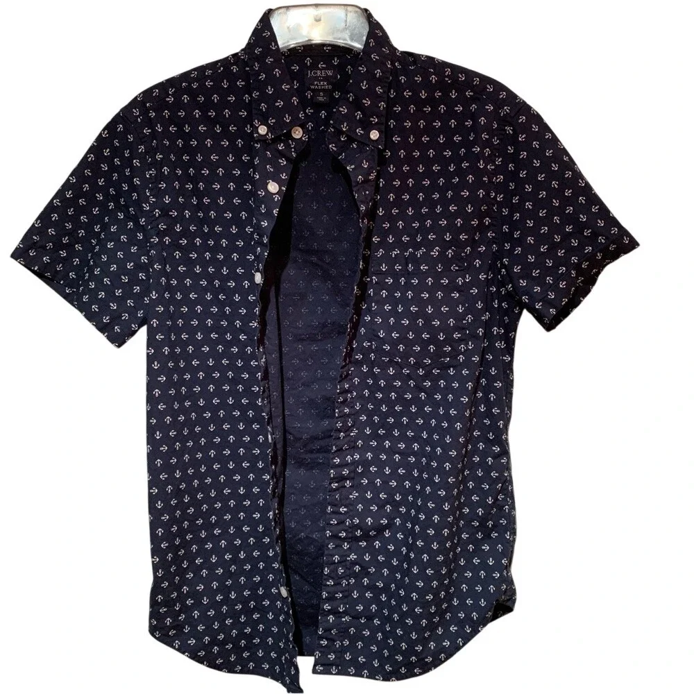 J. CREW. Blue short‎ sleeve shirt w/ anchor print all over. Size S. Flex …